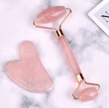 Lade das Bild in den Galerie-Viewer, Rosenquarz Roller mit Gua-Sha-Set
